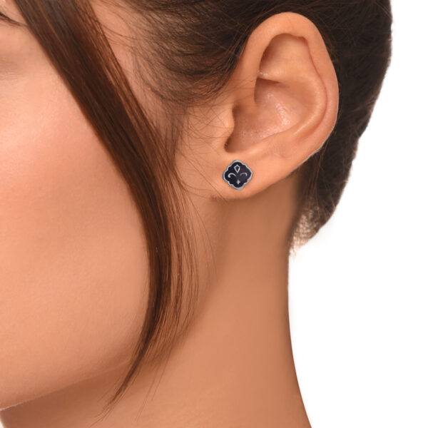 Orecchino lobo smalto blu
